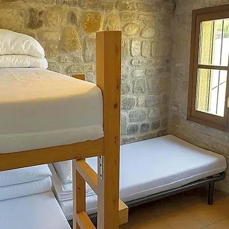 Cama Hab Compartida - Triton Villanua מלון *