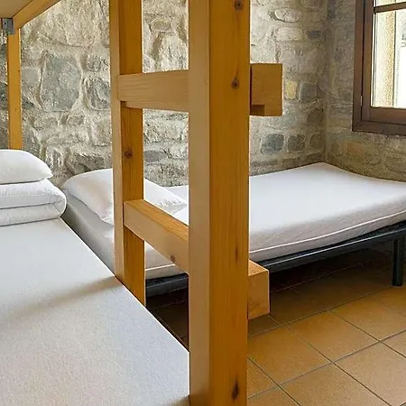 Hotel Cama Hab Compartida - Triton Villanua Canfranc