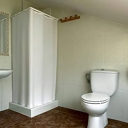 מלון Cama Hab Compartida - Triton Villanua קאנפראנק