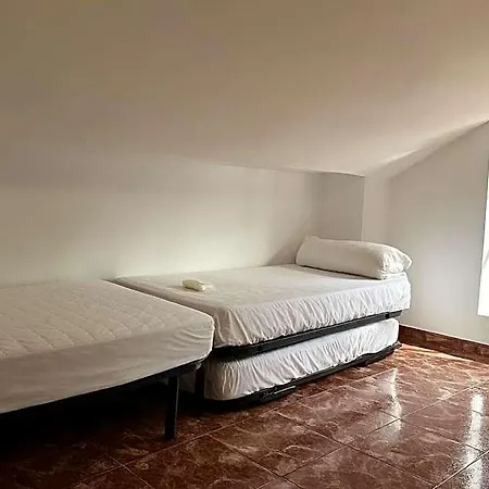 Cama Hab Compartida - Triton Villanua